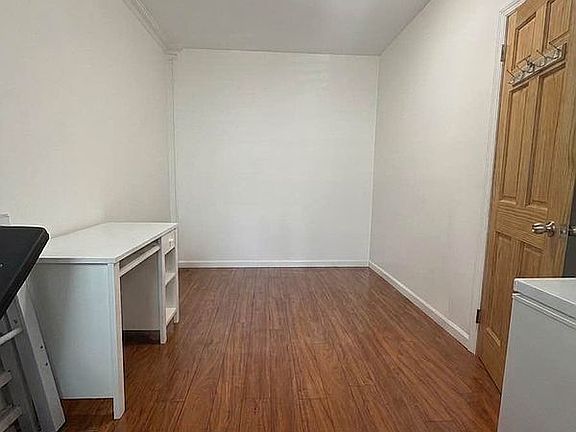 2nd image of 633 71st St
