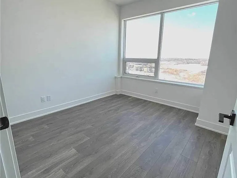 2489 Taunton Rd #1217 — Photo 13