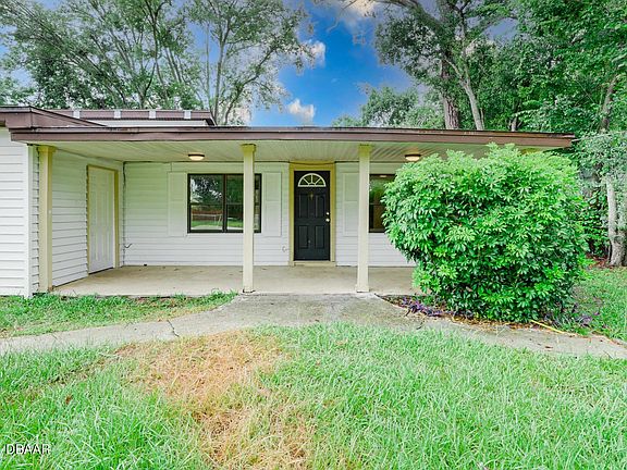 5th image of 924 Oleander Ave