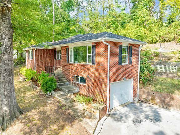 4th image of 3623 Glendon Dr