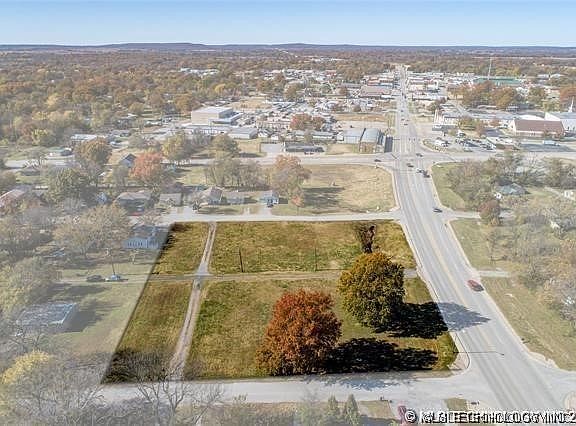 3rd image of Highway 20