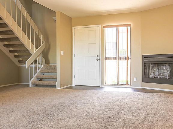 4th image of 1401 E Puget Ave APT 9