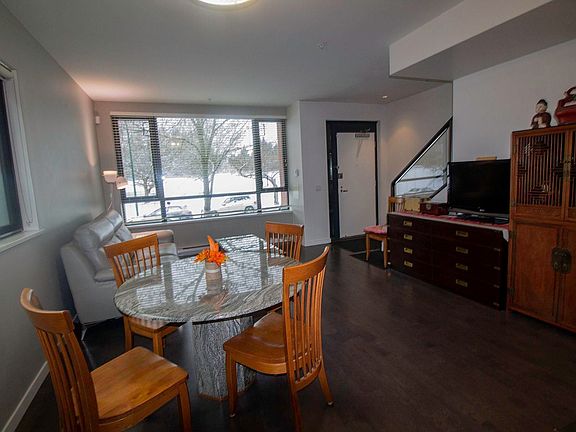 5th image of 6358 Ash St #6358