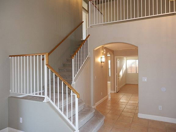 3rd image of 821 S Terrace Ct