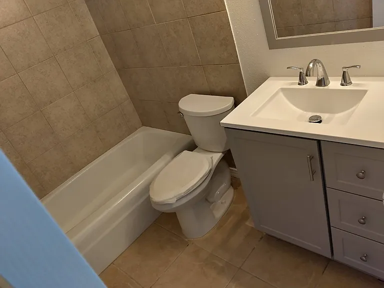 199 Fulton St NE #4 — Photo 7