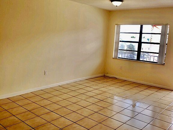 Living - Dinning Area
