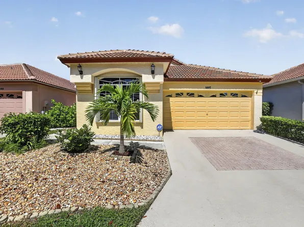 2097 Bonisle Circle, Riviera Beach, FL 33418