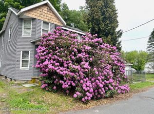 27 Fox St, Carbondale, PA 18407