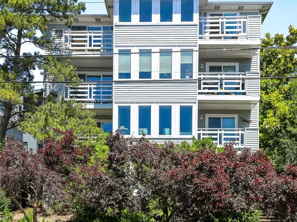 2642 NW 59th Street #401, Seattle, WA 98107