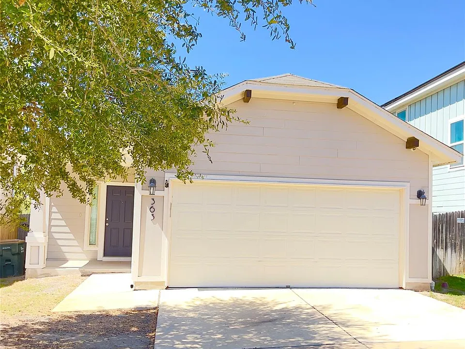 363 Eagle Brook Ln