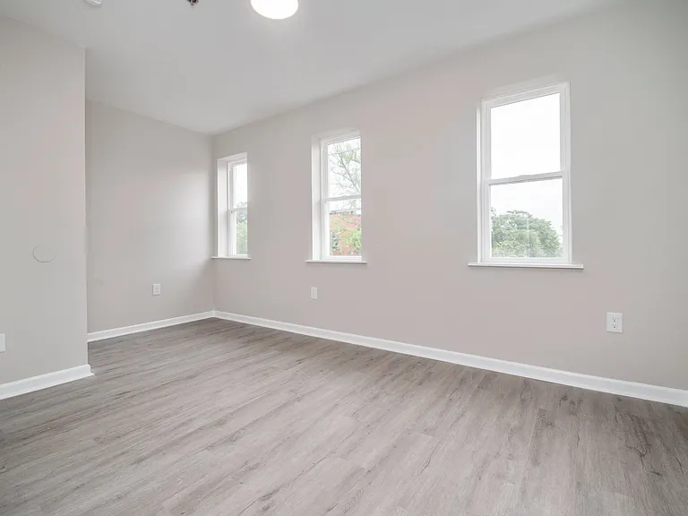 610 N Arlington Ave #A — Photo 29