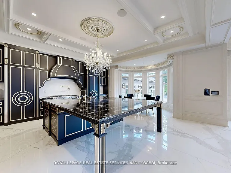 8 High Point Rd — Photo 13