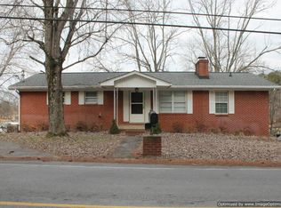 242 Disco Loop Rd, Friendsville, TN 37737