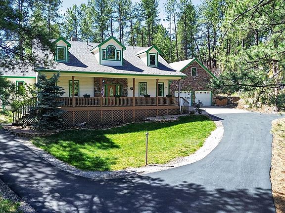 2nd image of 916 Tenderfoot Drive