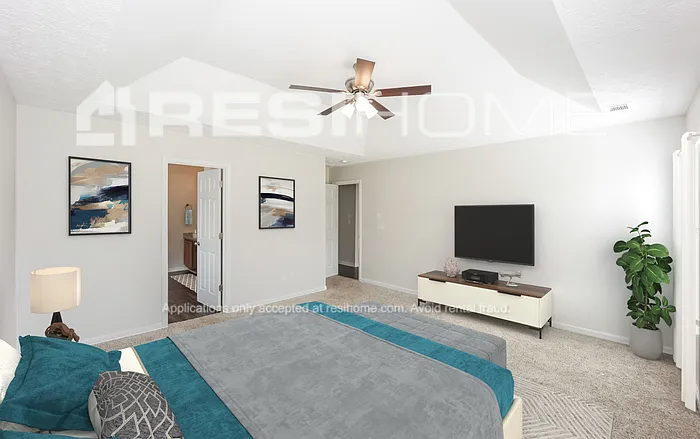 7558 Woodbine Pl — Photo 8