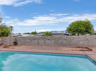 7681 E Apple Tree Dr, Tucson, AZ 85730