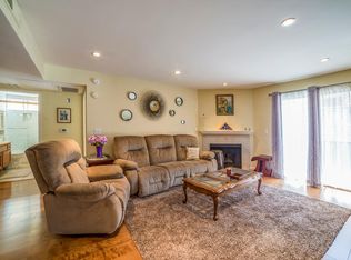 1639 Camden Ave APT 203, Los Angeles, CA 90025