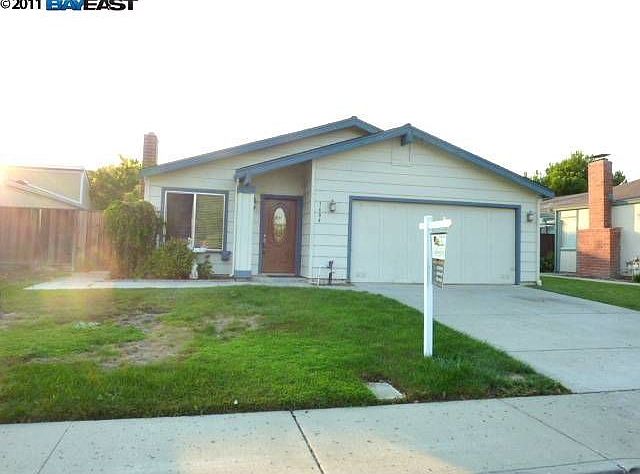1st image of 1684 Autumn Oak Dr