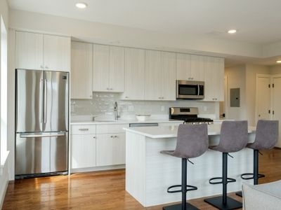 8 Everett St, East Boston, MA, 02128