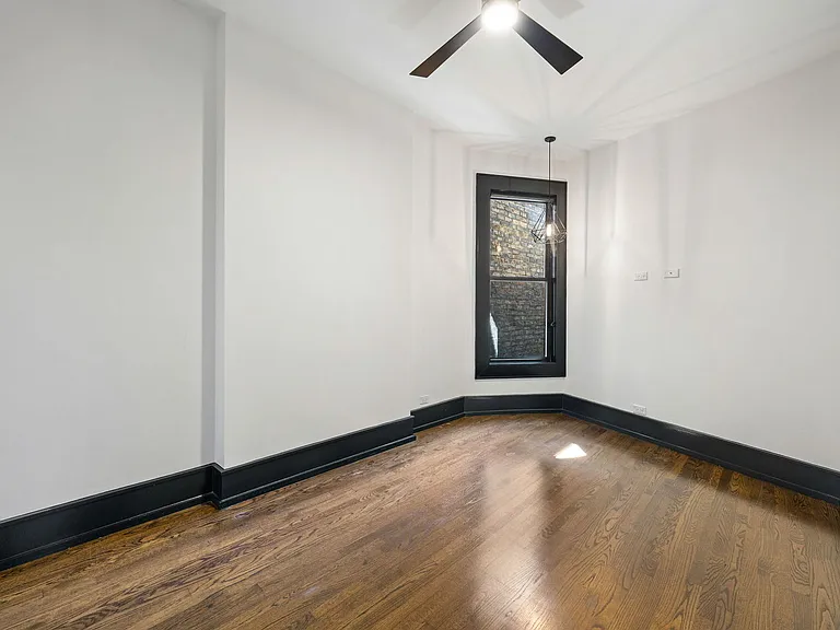 3513 N Sheffield Ave #3 — Photo 16