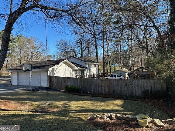 3rd image of 6892 Maddox Rd