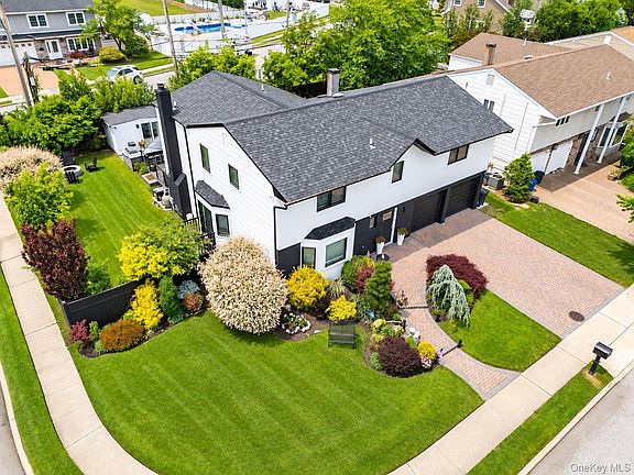 2nd image of 3604 Annette Drive