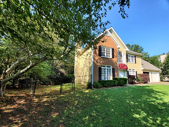 3rd image of 9200 Brumbelow Crossing Way