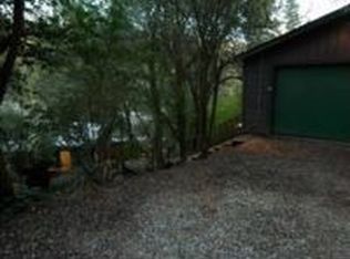 6101 Thornhill Dr, Oakland, CA 94611