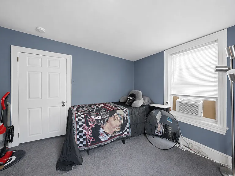 1711 N Willington St — Photo 15