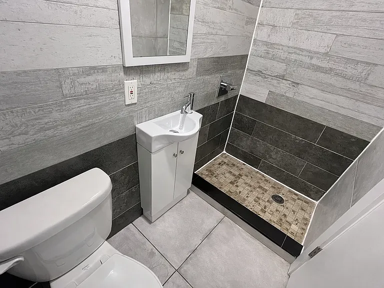934 Lafayette Ave #5 — Photo 9