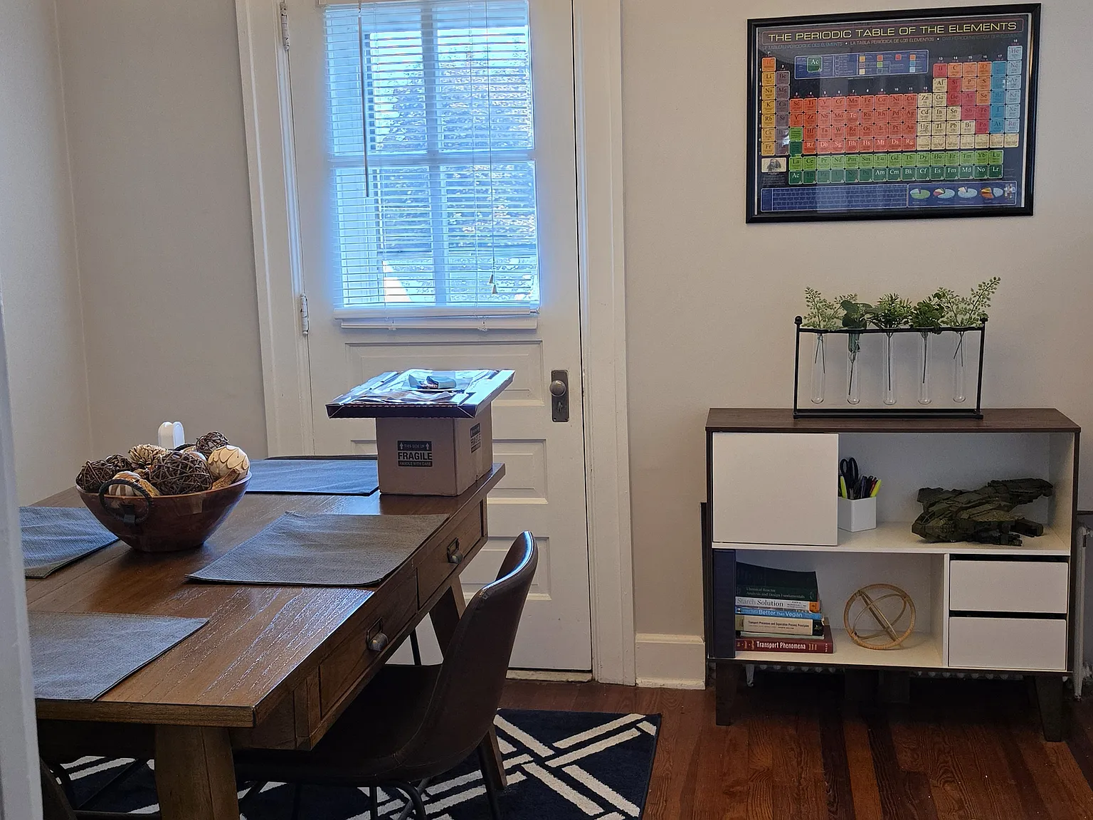 1 bed, 800 sqft, $1,295 — Photo 3
