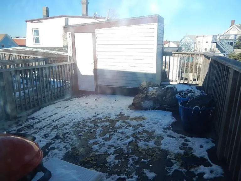 28 Monmouth St #3 — Photo 5