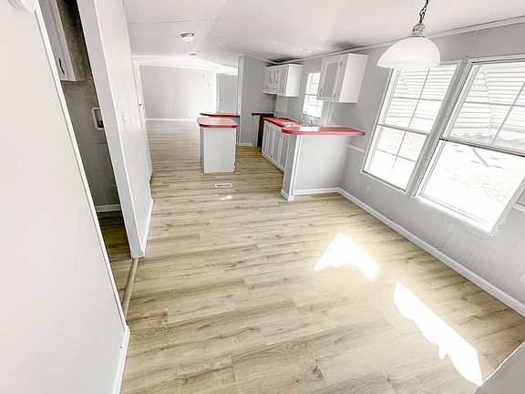 3rd image of 4620 Chanson Ln