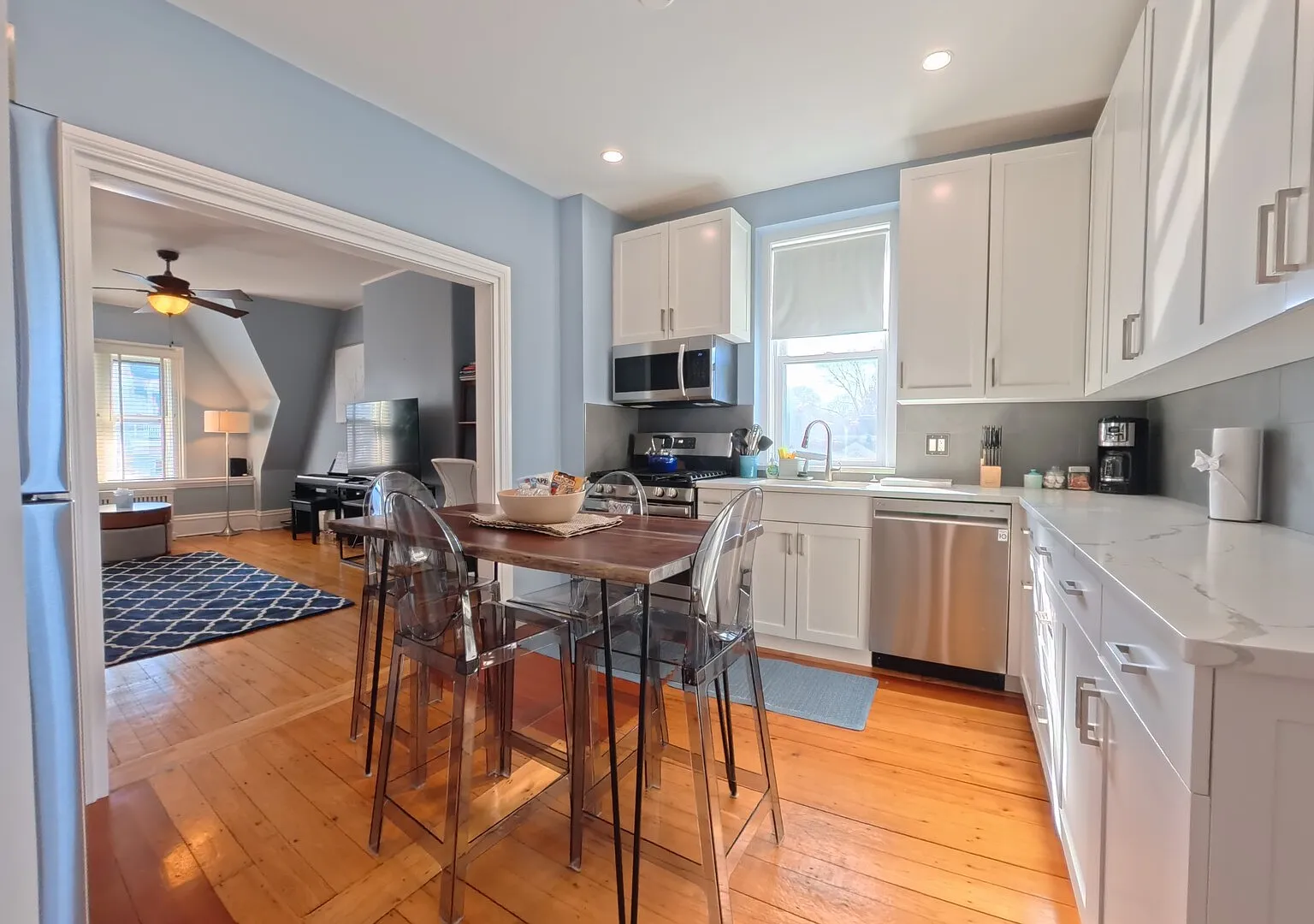 Brookline Village 2-Bed Near Longwood, MBTA, W/D — Photo 3