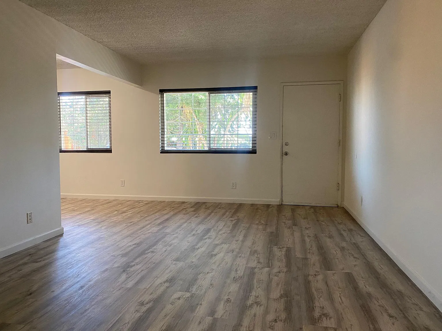 1 bed, 590 sqft, $2,600 — Photo 1