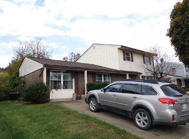 1st image of 218 Nedra Dr
