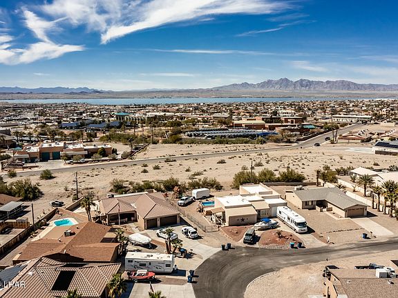2nd image of 100 Acoma Blvd S