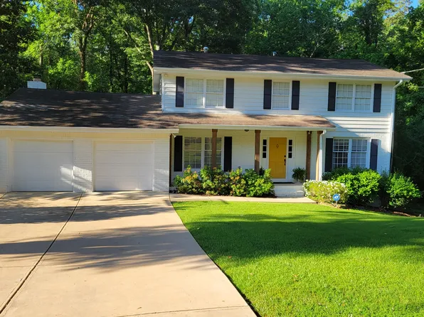 3764 Cherokee Pl SE, Marietta, GA 30067