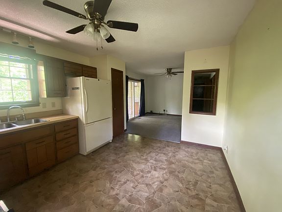 5th image of 2874 Distillery Rd