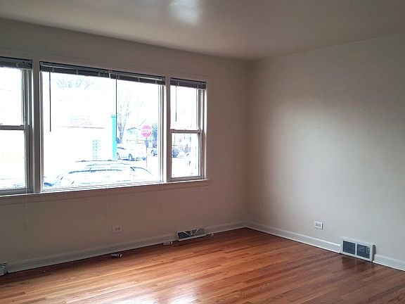 3rd image of 5950 W Schubert Ave APT 1W
