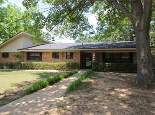 1627 S Maurice Ave, Denison, TX 75020