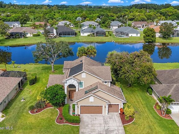 3rd image of 4033 Sand Ridge Dr