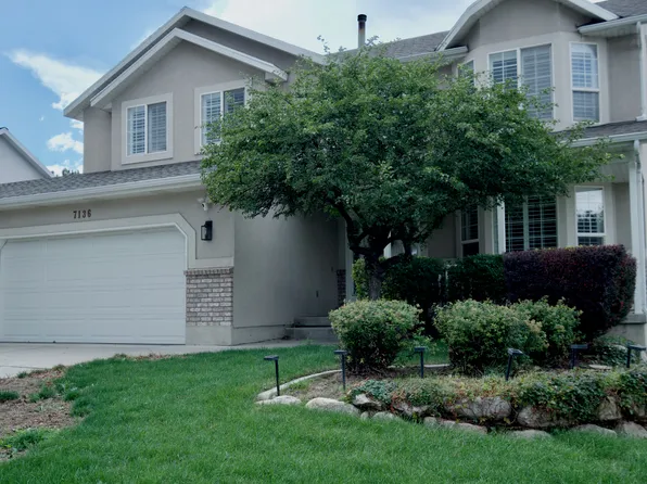 7136 S Ponderosa Dr, Cottonwood Heights, UT 84121