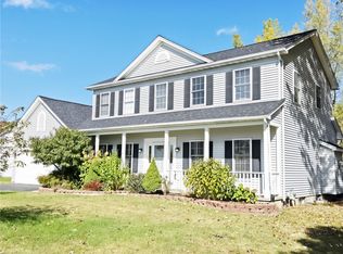 28 Cape Henry Trl, West Henrietta, NY 14586