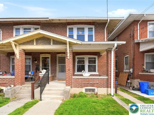 819 Chestnut St, Emmaus, PA 18049