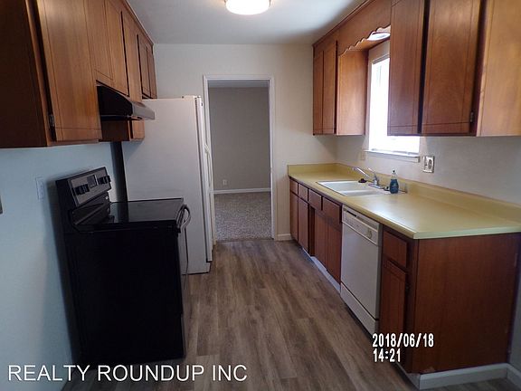 4th image of 900 Wendy Hope Dr