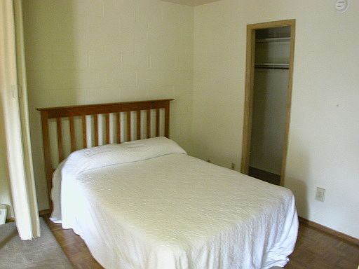 5th image of 242 W 8th Ave APT U