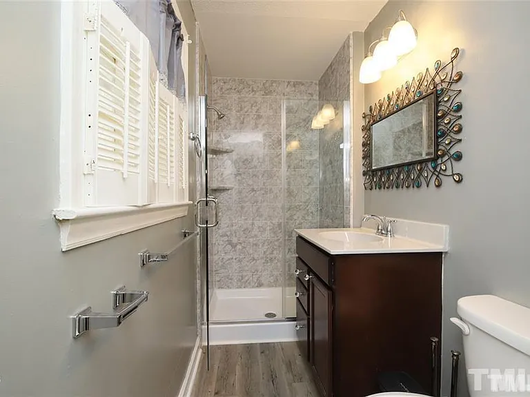 2518 W Wilson St — Photo 13