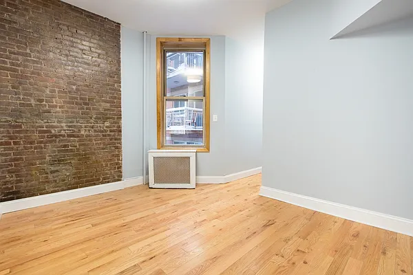 Rented by Metropolitan Property Group | media 14