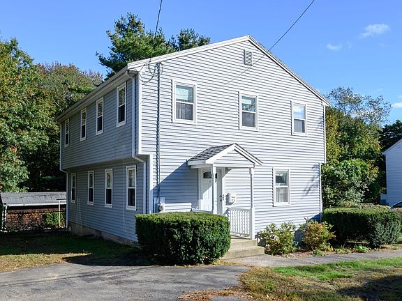 2nd image of 13 Hemlock Rd